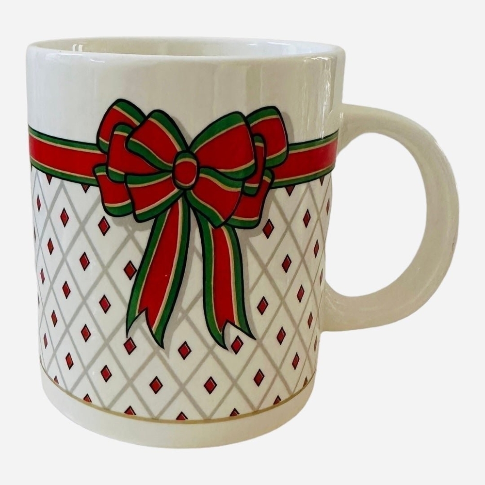 Vintage Bow Christmas Mug Xmas Coffee Mug Rare Ceramic WCL Multicolored Mug Cup